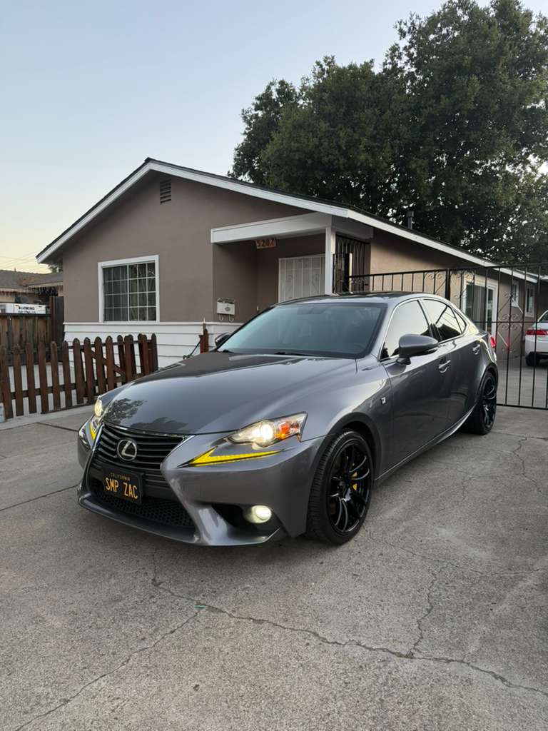 Lexus IS F Sport